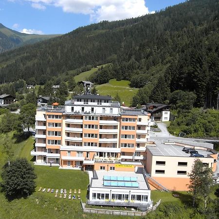 باد جاستاين Aparthotel Schillerhof المظهر الخارجي الصورة