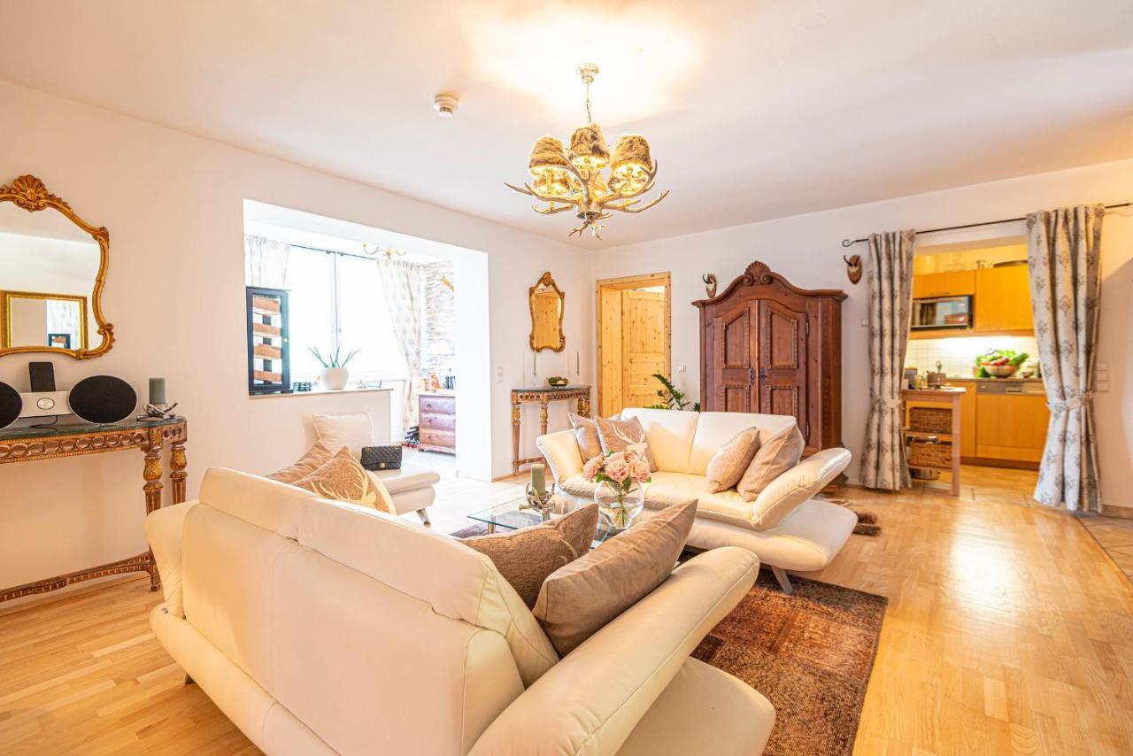 باد جاستاين Aparthotel Schillerhof المظهر الخارجي الصورة