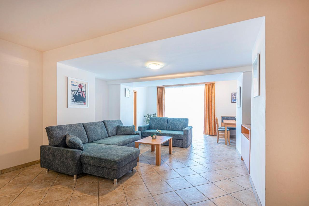باد جاستاين Aparthotel Schillerhof المظهر الخارجي الصورة
