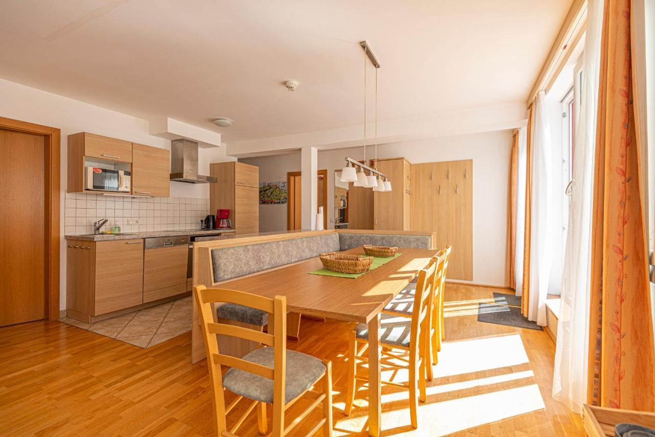 باد جاستاين Aparthotel Schillerhof المظهر الخارجي الصورة