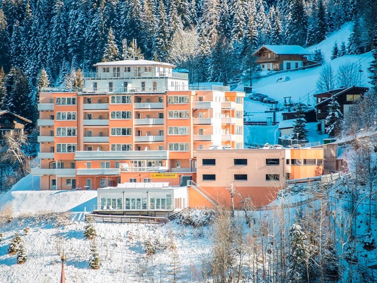 باد جاستاين Aparthotel Schillerhof المظهر الخارجي الصورة