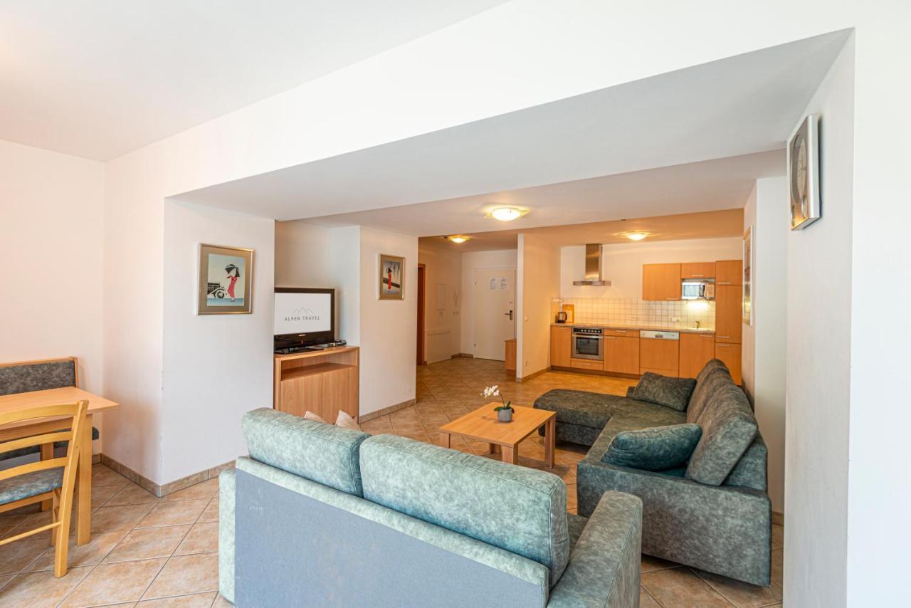 باد جاستاين Aparthotel Schillerhof المظهر الخارجي الصورة